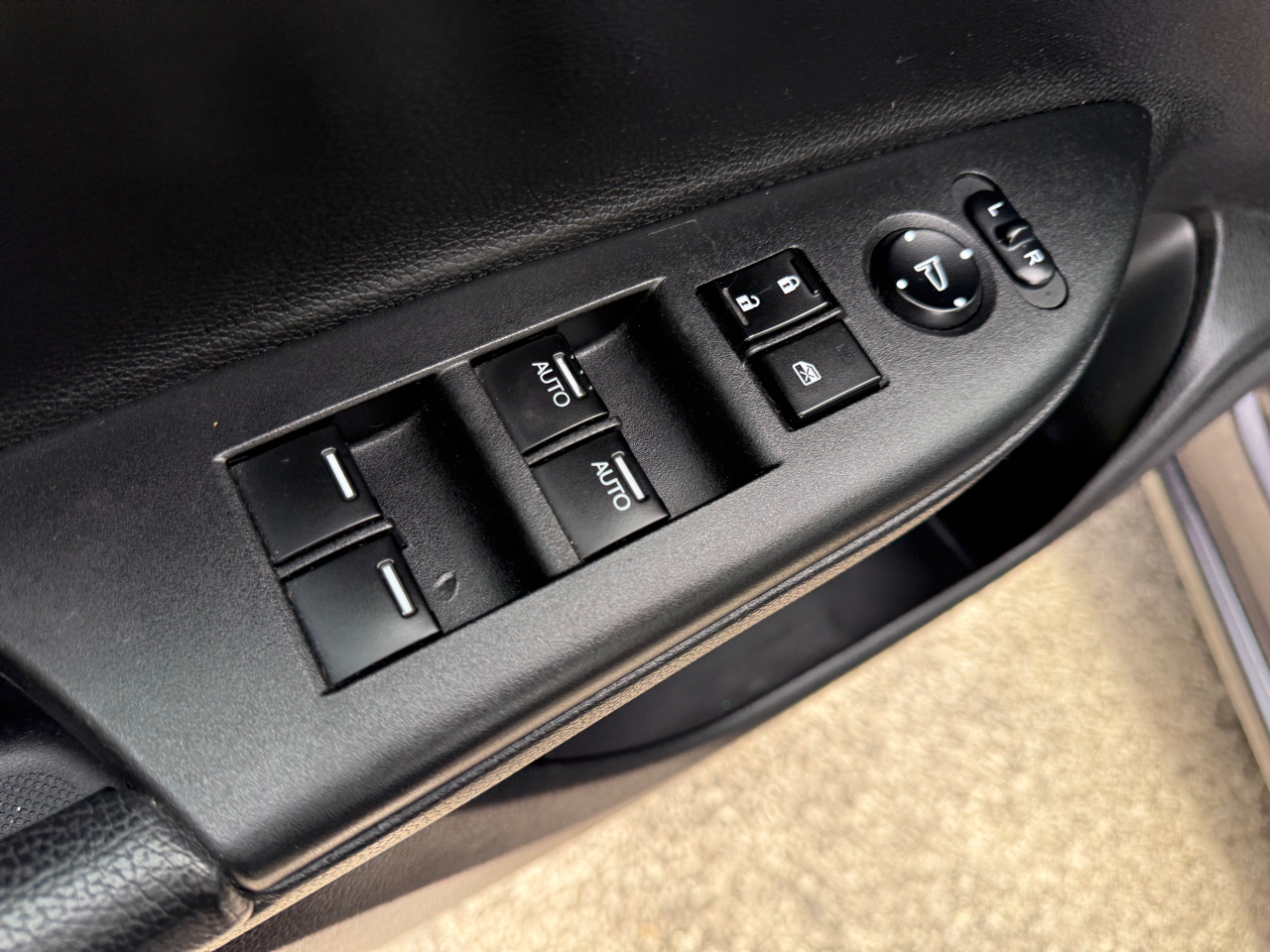 Honda Accord EX-L Sedan V6 6-Spd AT 2016