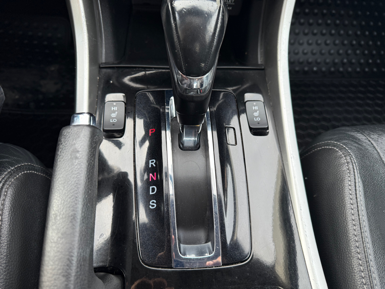 Honda Accord EX-L Sedan V6 6-Spd AT 2016