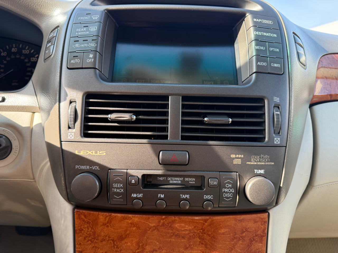 Lexus LS 430 Sedan 2005