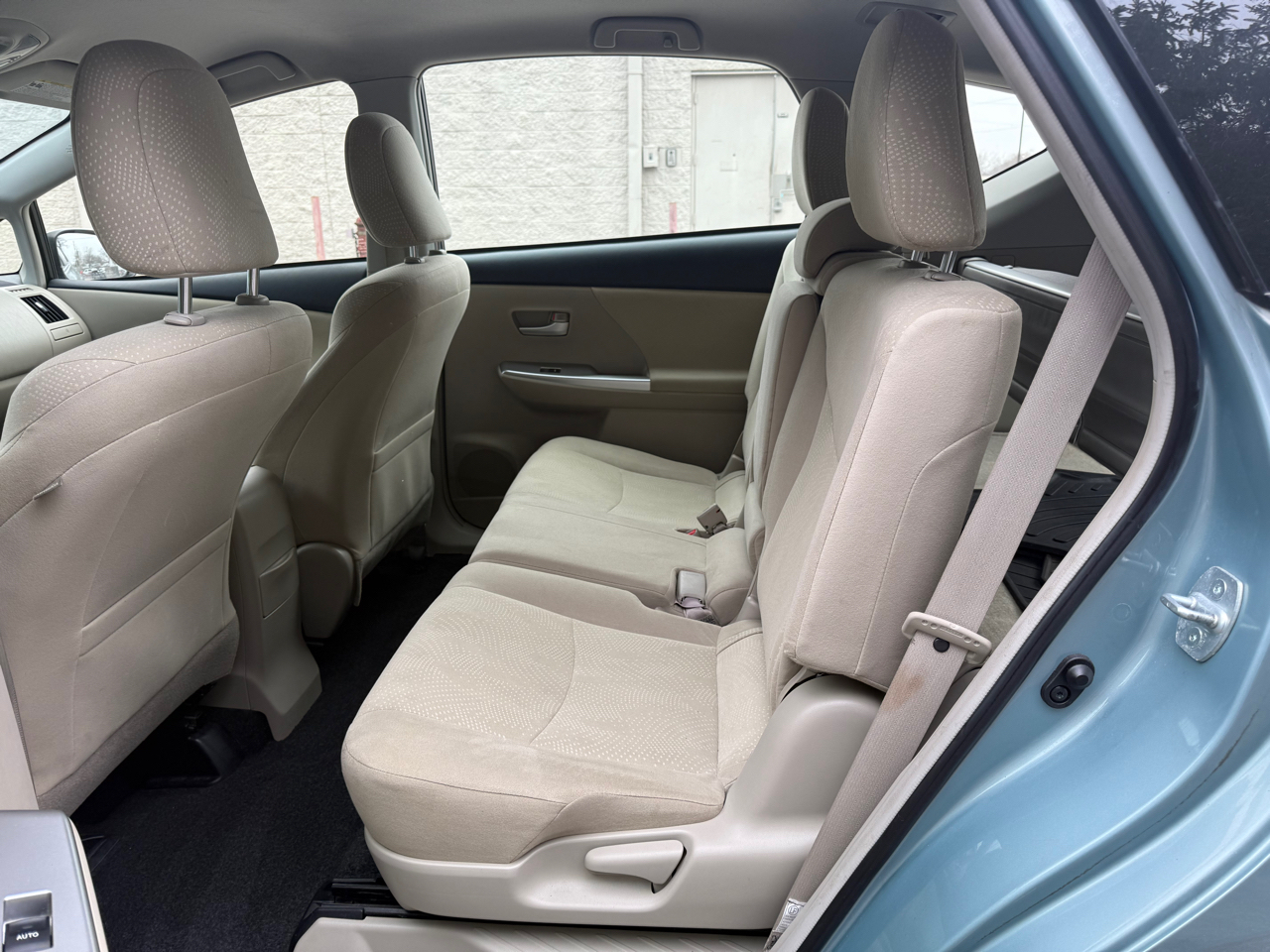 Toyota Prius V Three 2014