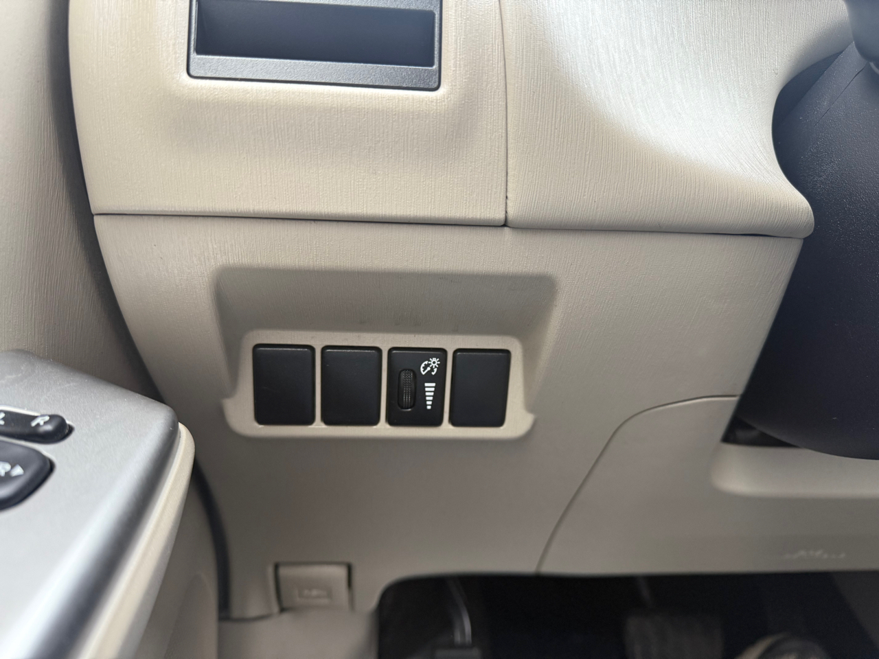 Toyota Prius V Three 2014