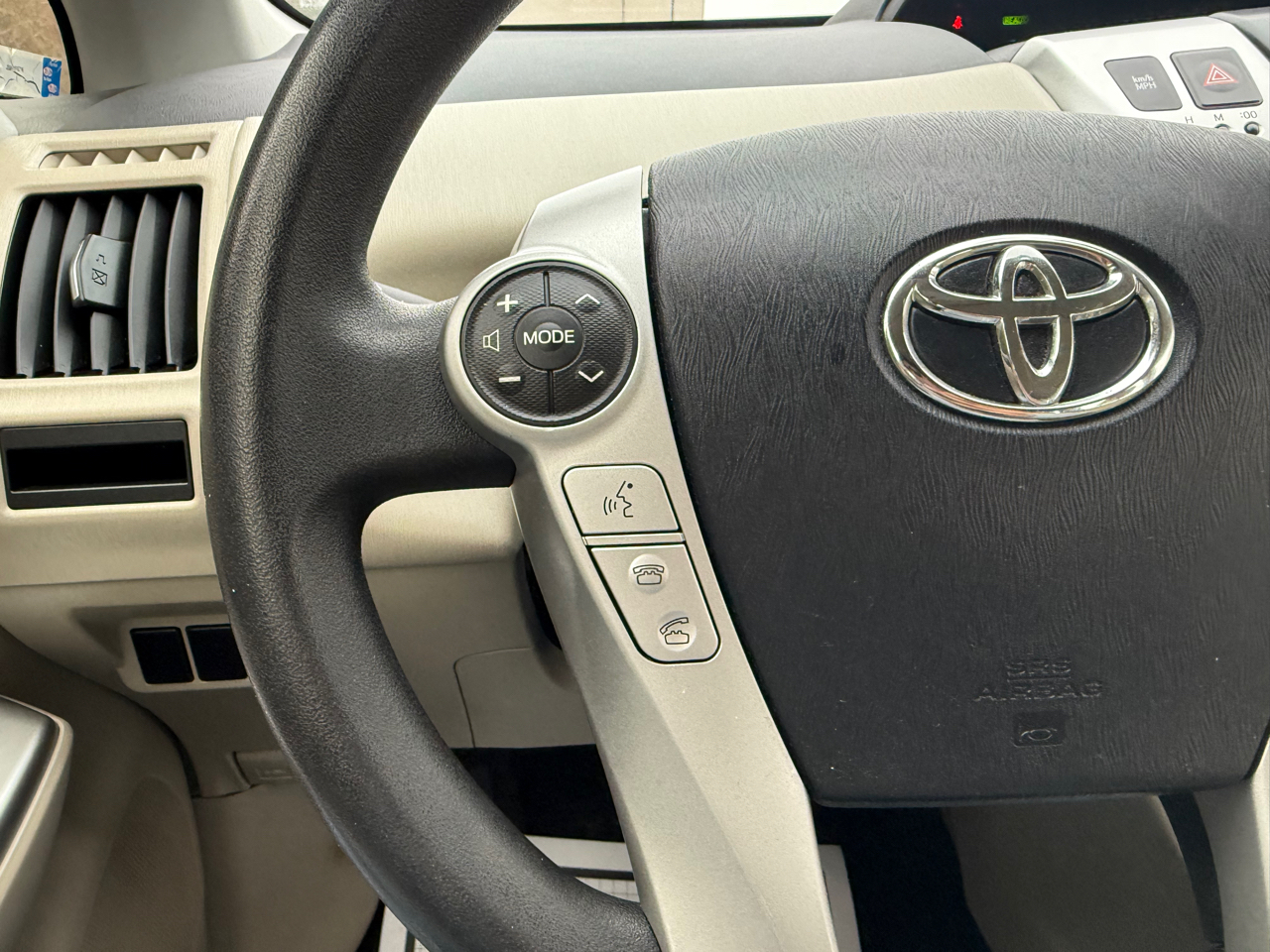 Toyota Prius V Three 2014