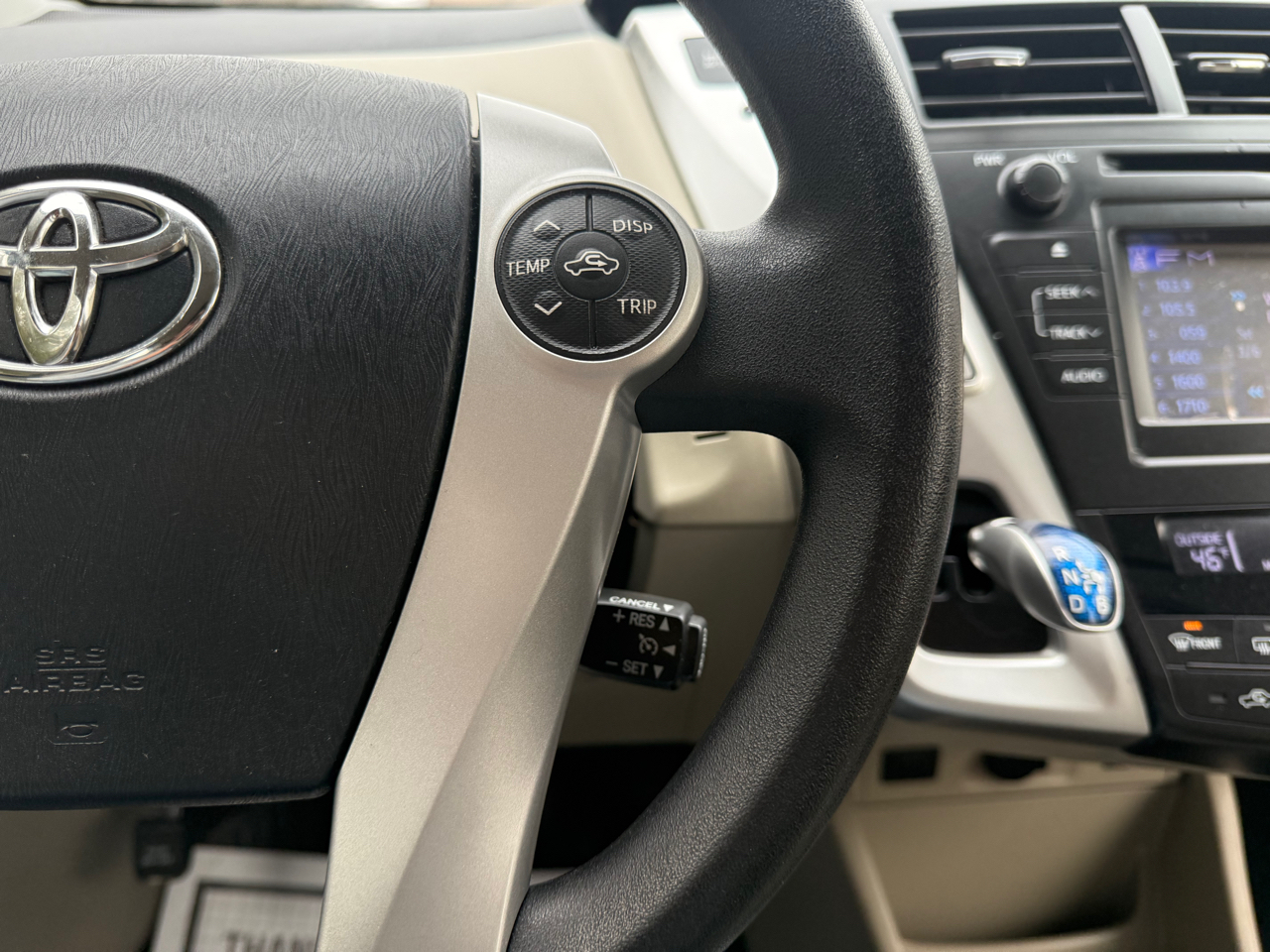 Toyota Prius V Three 2014