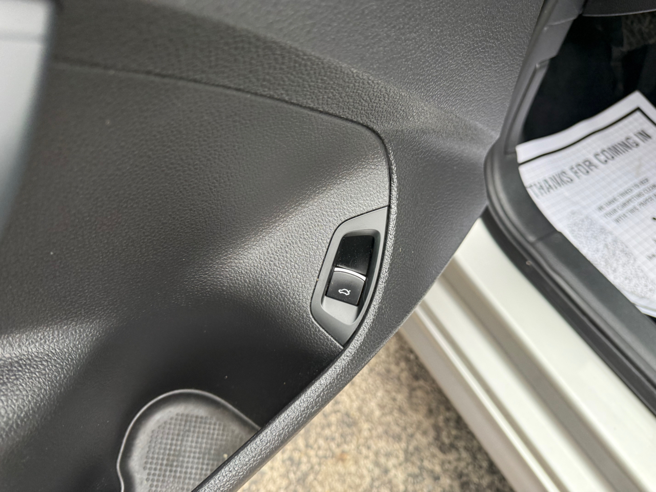 Volkswagen Passat 2.5L SE AT 2012