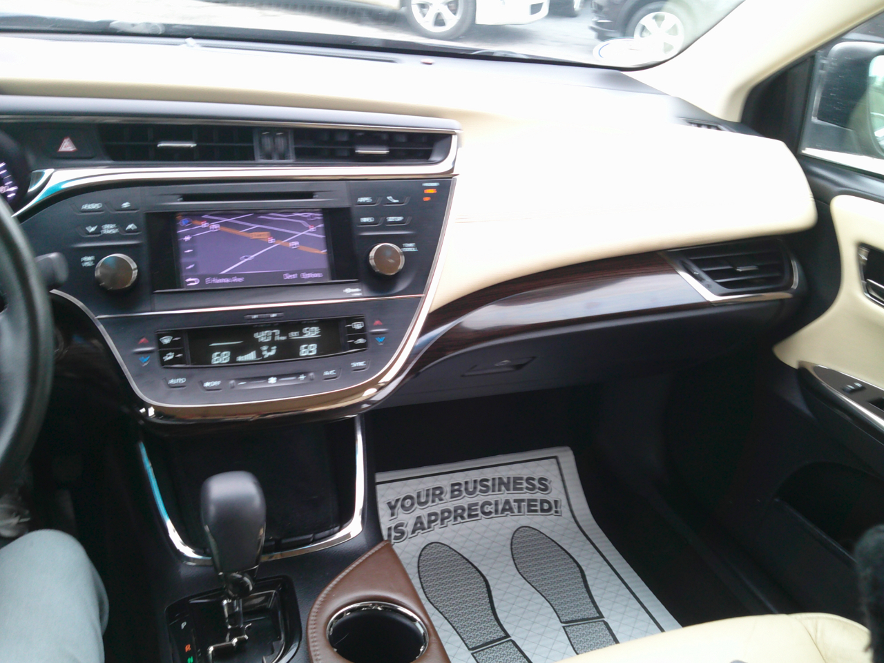 Toyota Avalon XLE 2013