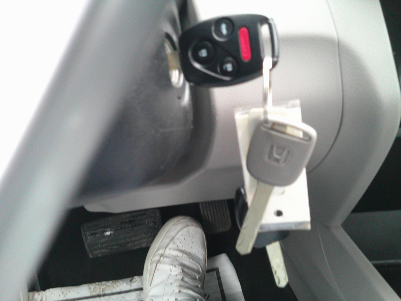 Honda Civic EX Coupe 5-Speed AT 2012