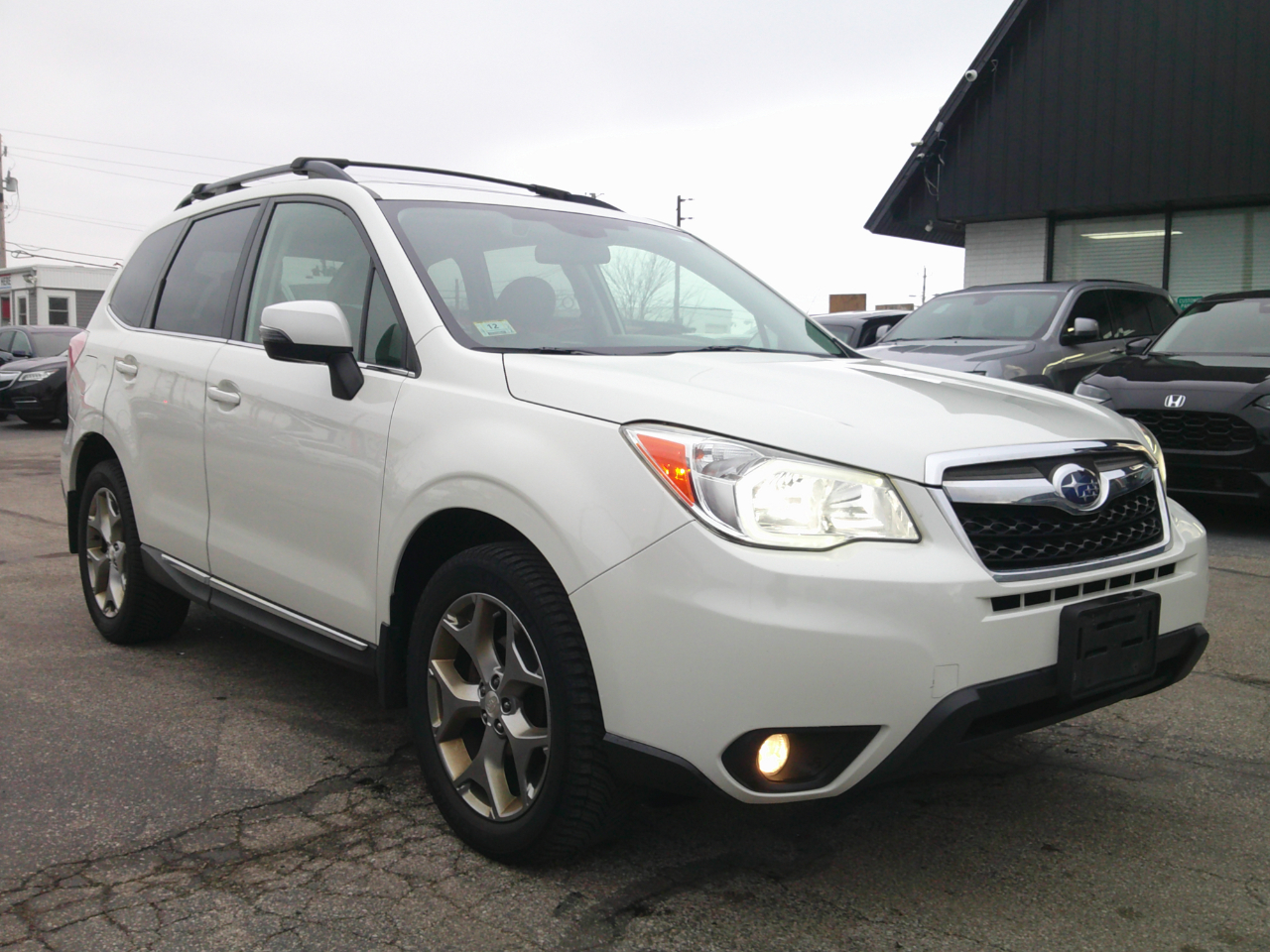 Subaru Forester 2.5i Touring 2016
