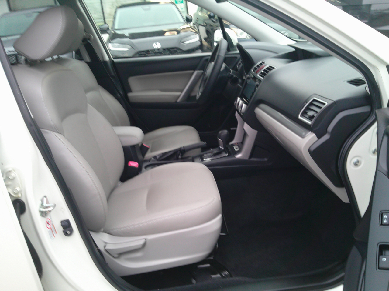 Subaru Forester 2.5i Touring 2016