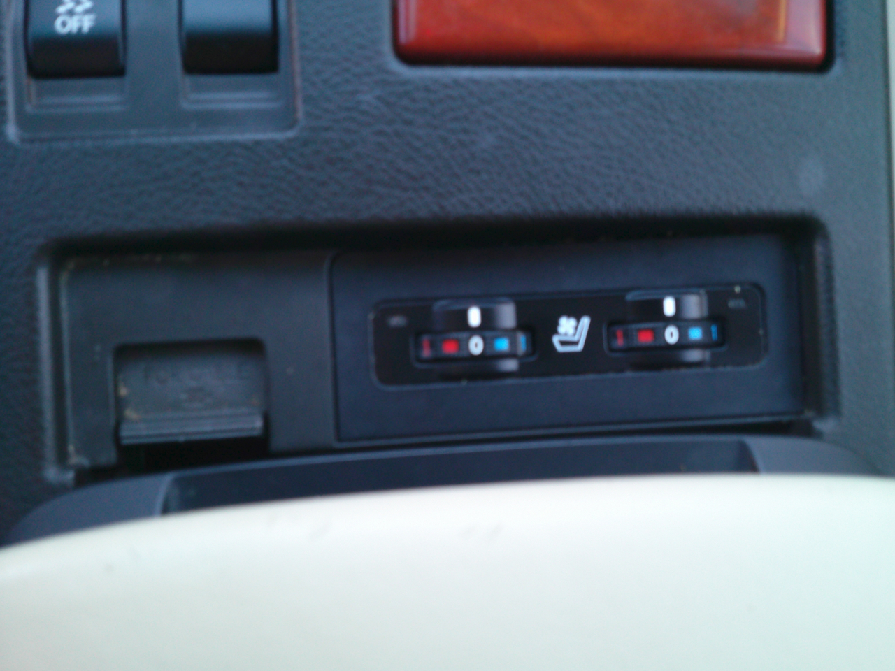 Lexus RX 450h AWD 2011