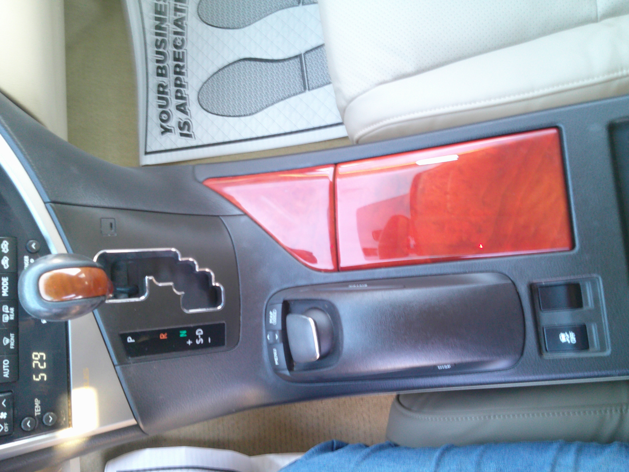 Lexus RX 450h AWD 2011