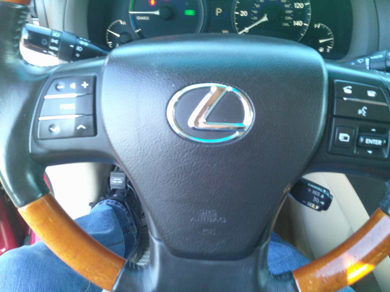 Lexus RX 450h AWD 2011