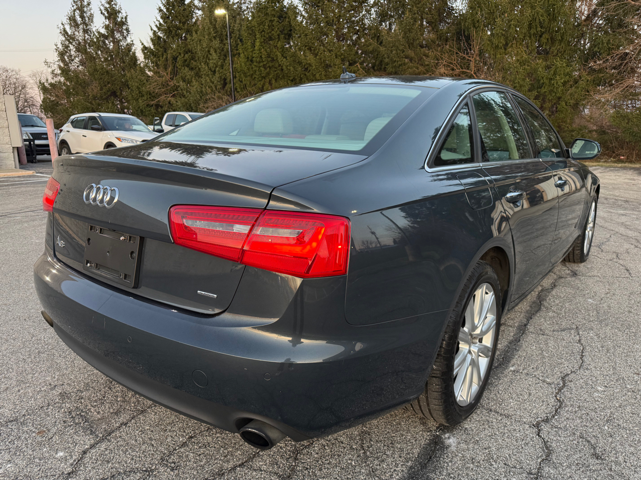 Audi A6 2.0T Premium Plus 2015