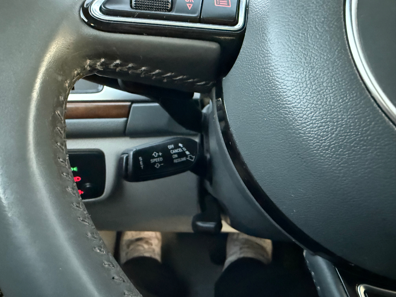 Audi A6 2.0T Premium Plus 2015