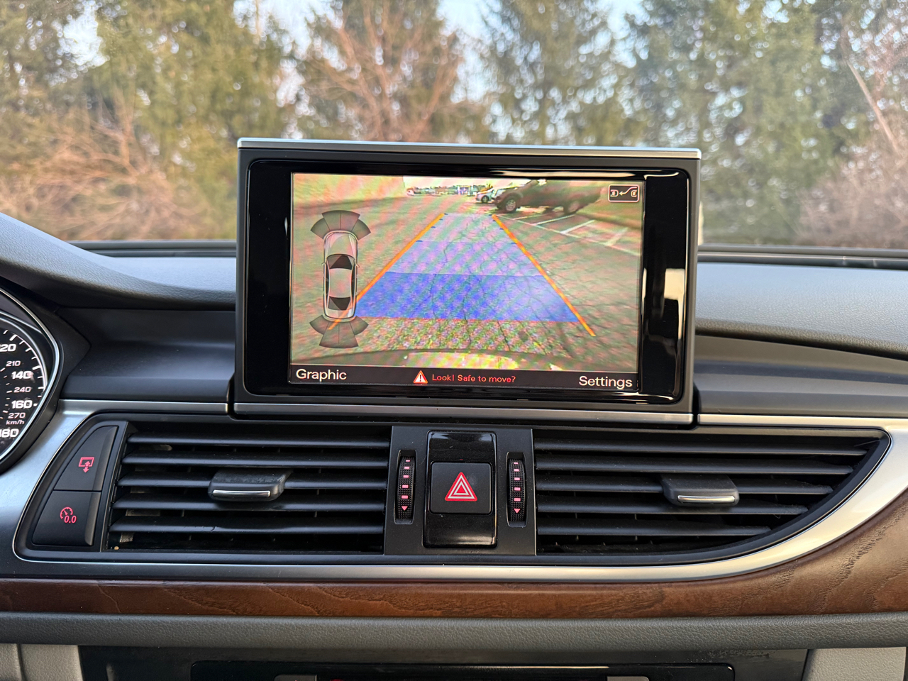 Audi A6 2.0T Premium Plus 2015