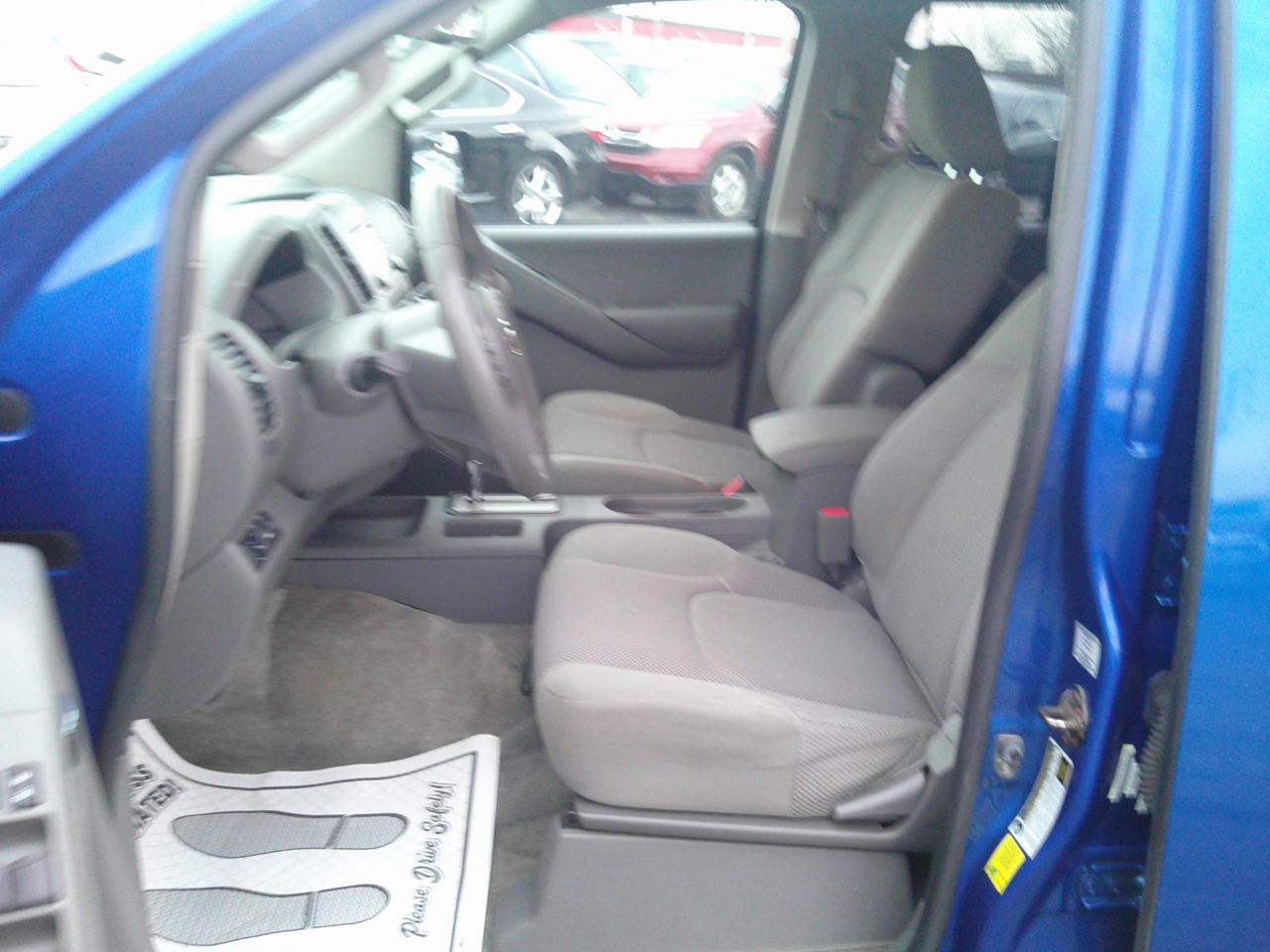 Nissan Frontier PRO-4X Crew Cab 4WD 2014