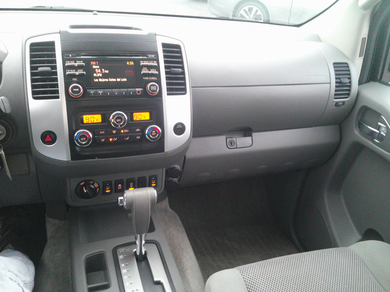 Nissan Frontier PRO-4X Crew Cab 4WD 2014