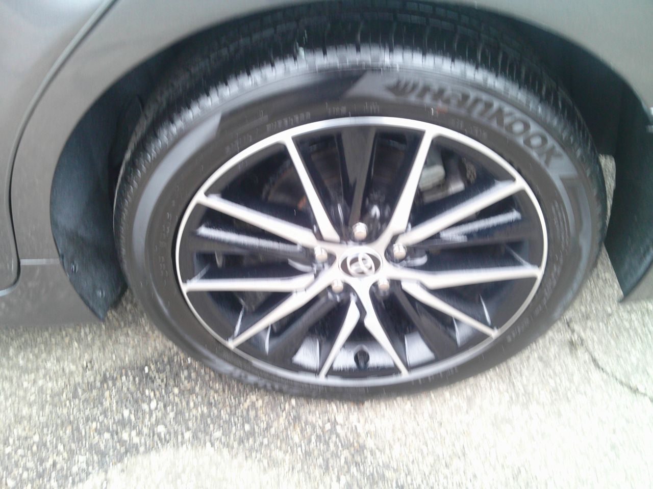 Toyota Camry SE 2023