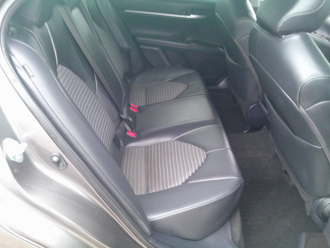 Toyota Camry SE 2023