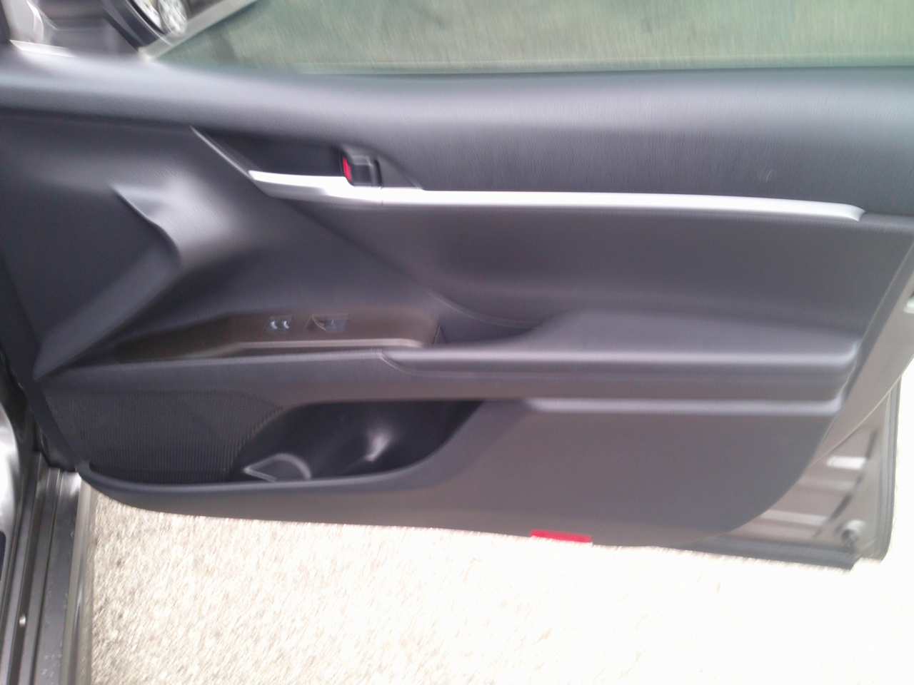 Toyota Camry SE 2023