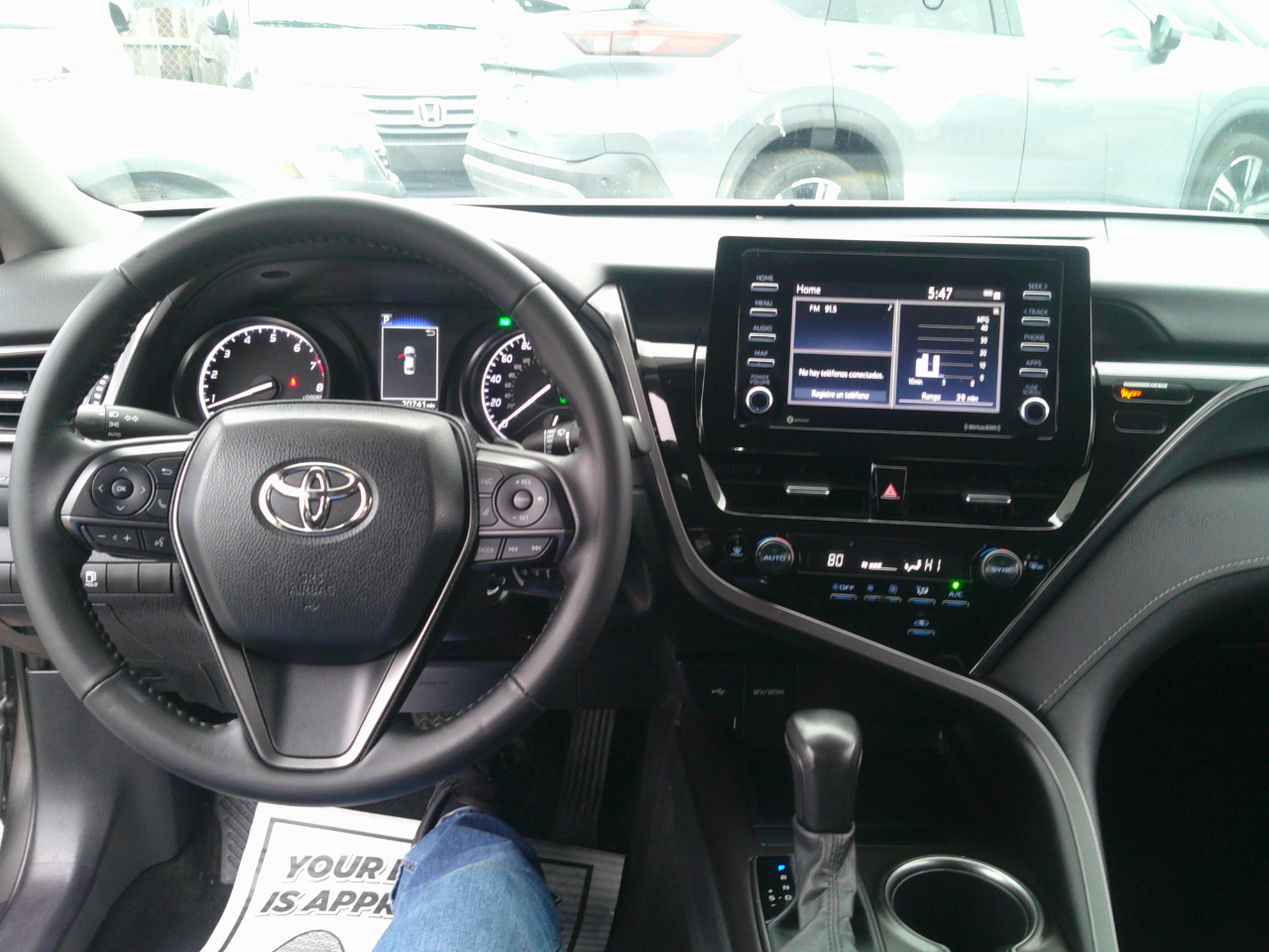 Toyota Camry SE 2023