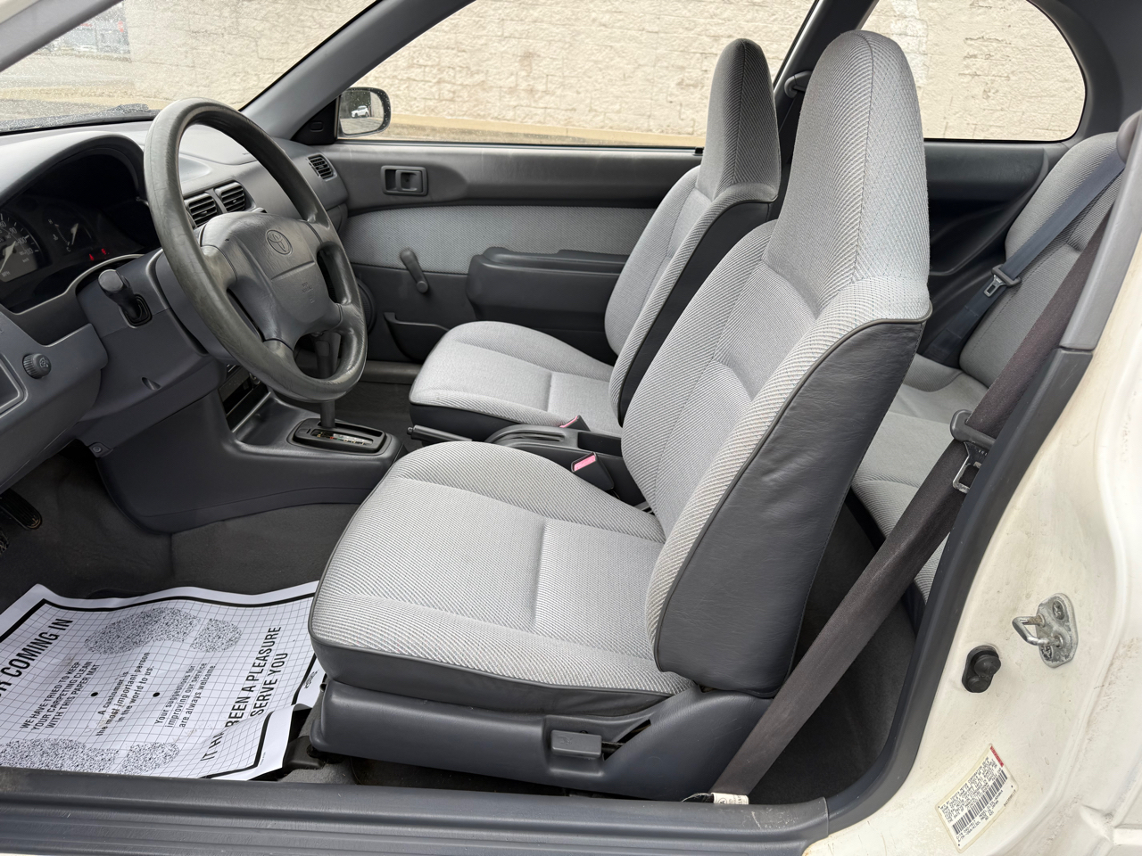 Toyota Tercel 2-Door sedan 1996