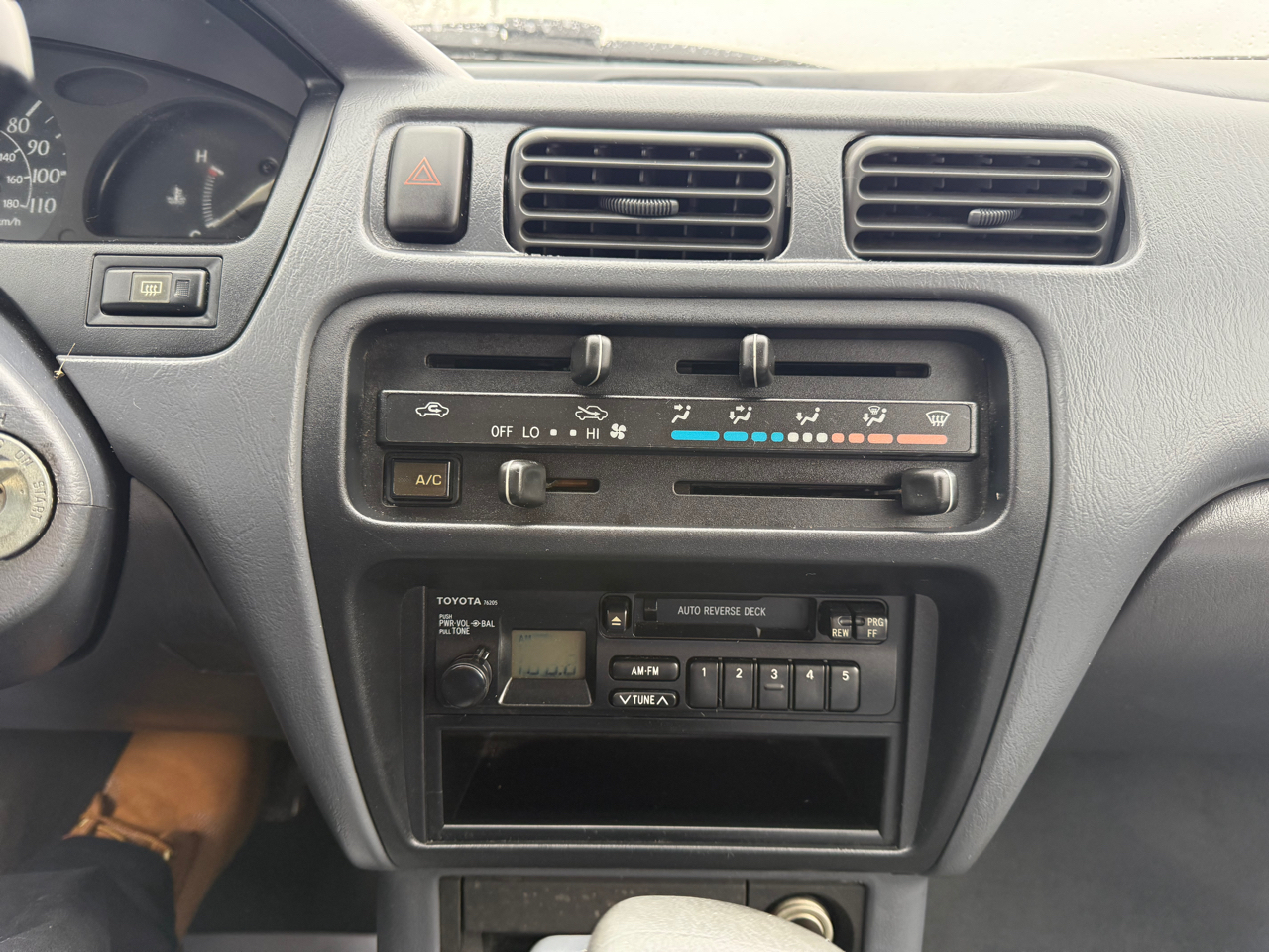 Toyota Tercel 2-Door sedan 1996