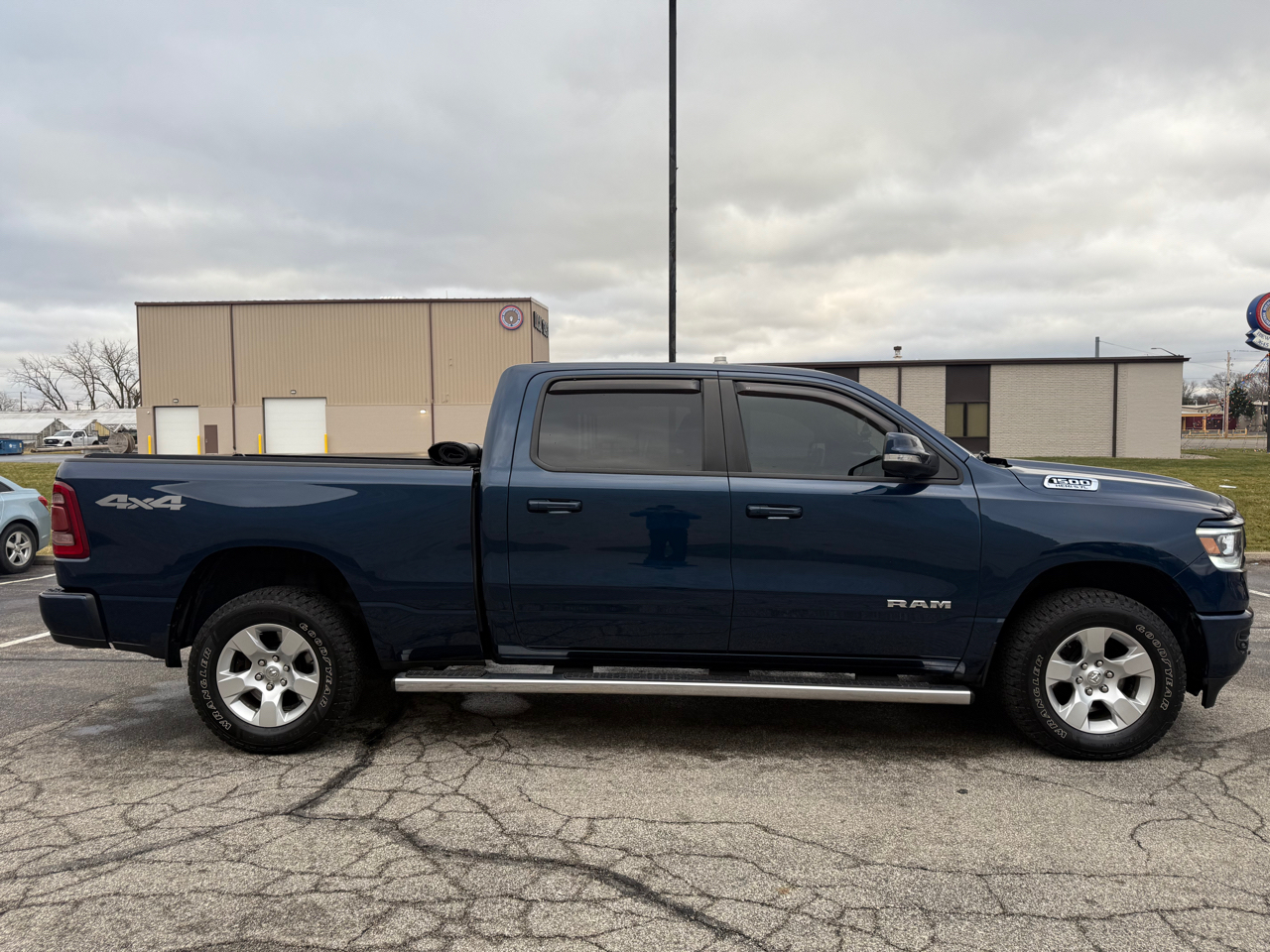 RAM 1500 Big Horn Crew Cab LWB 4WD 2019