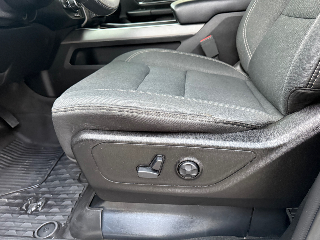 RAM 1500 Big Horn Crew Cab LWB 4WD 2019