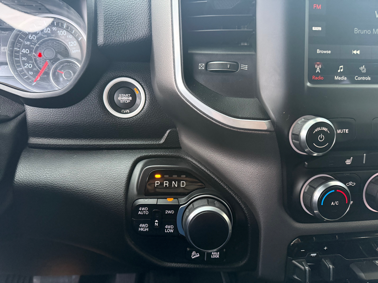 RAM 1500 Big Horn Crew Cab LWB 4WD 2019