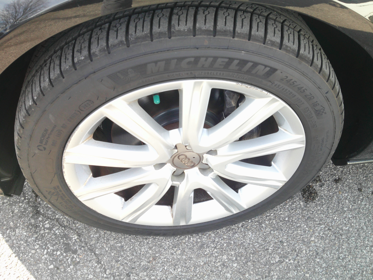 Audi A6 2.0T Premium Sedan FrontTrak Multitronic 2013