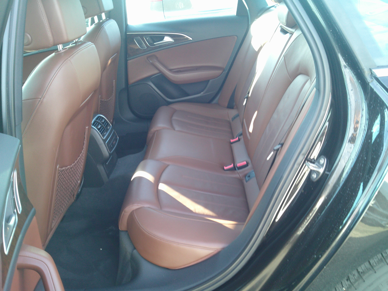 Audi A6 2.0T Premium Sedan FrontTrak Multitronic 2013