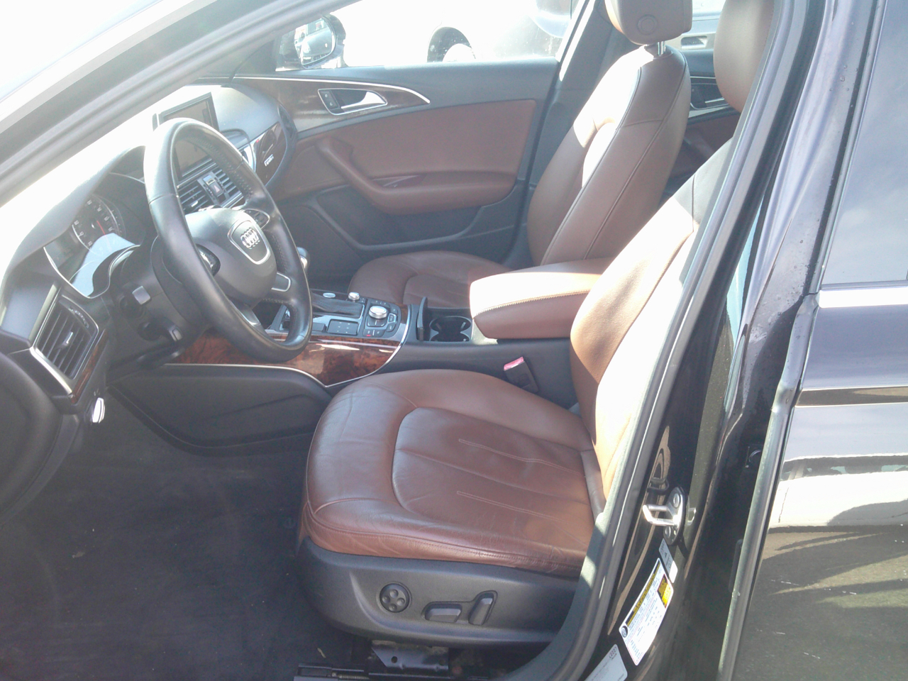 Audi A6 2.0T Premium Sedan FrontTrak Multitronic 2013