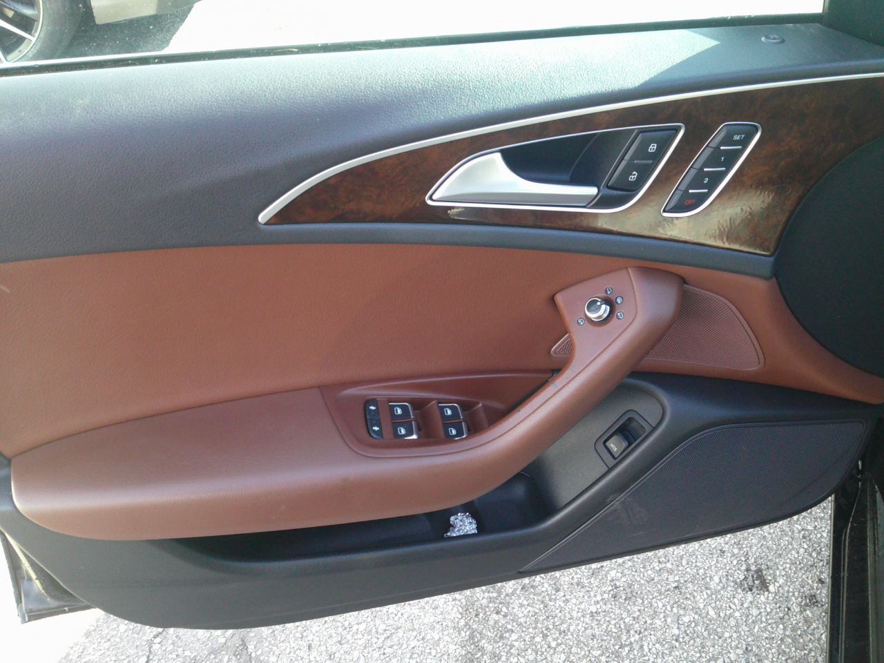 Audi A6 2.0T Premium Sedan FrontTrak Multitronic 2013