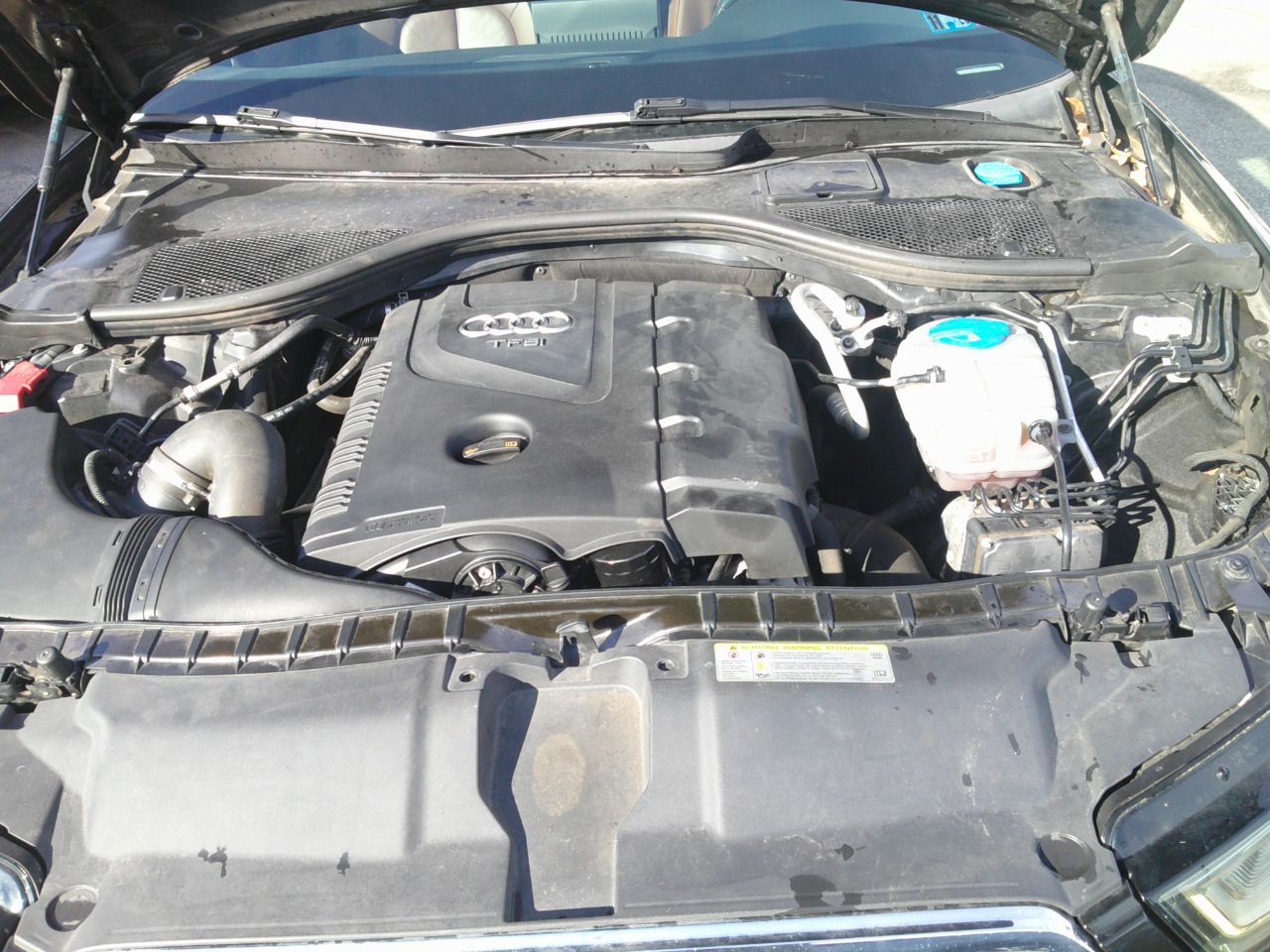 Audi A6 2.0T Premium Sedan FrontTrak Multitronic 2013