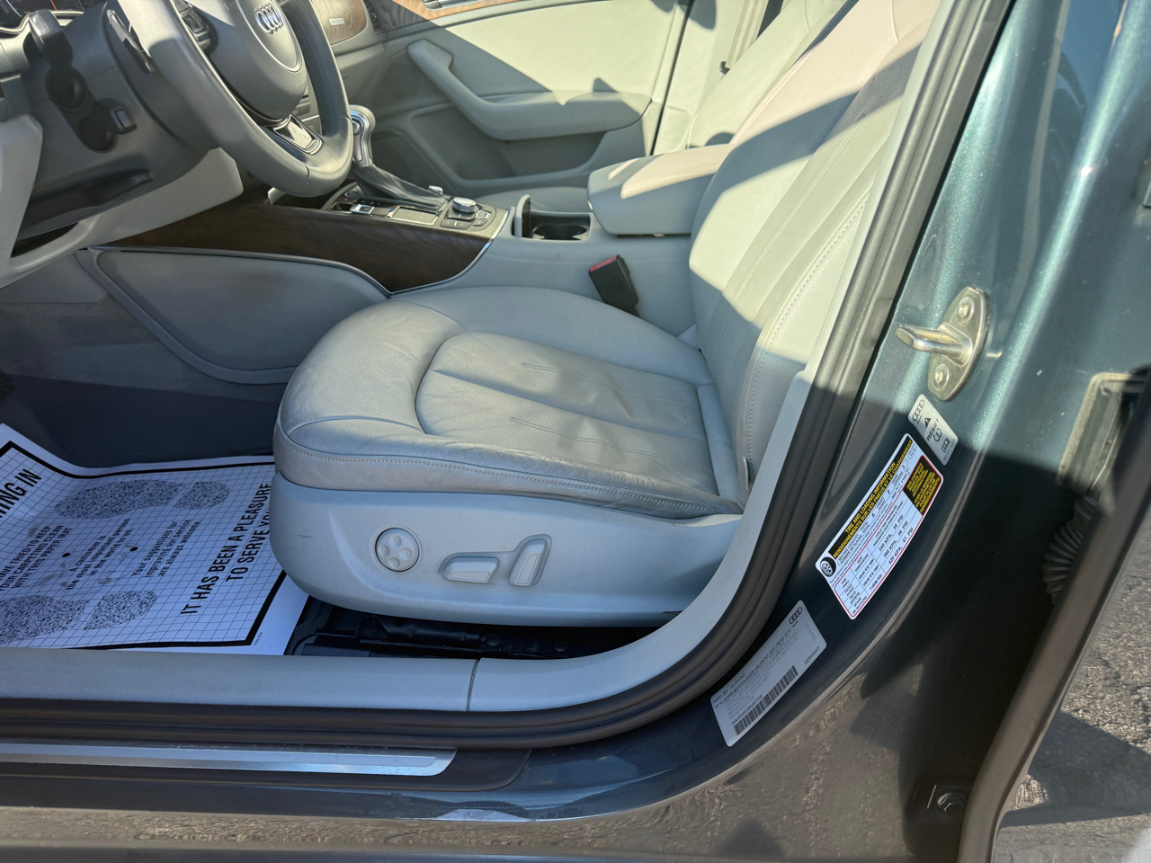 Audi A6 2.0T Premium Plus 2015