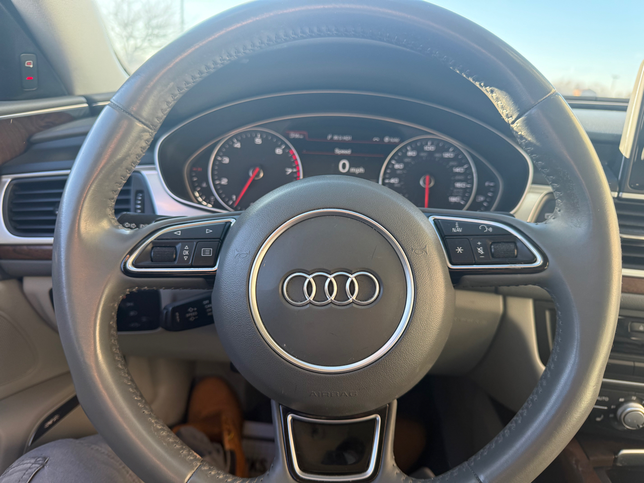 Audi A6 2.0T Premium Plus 2015