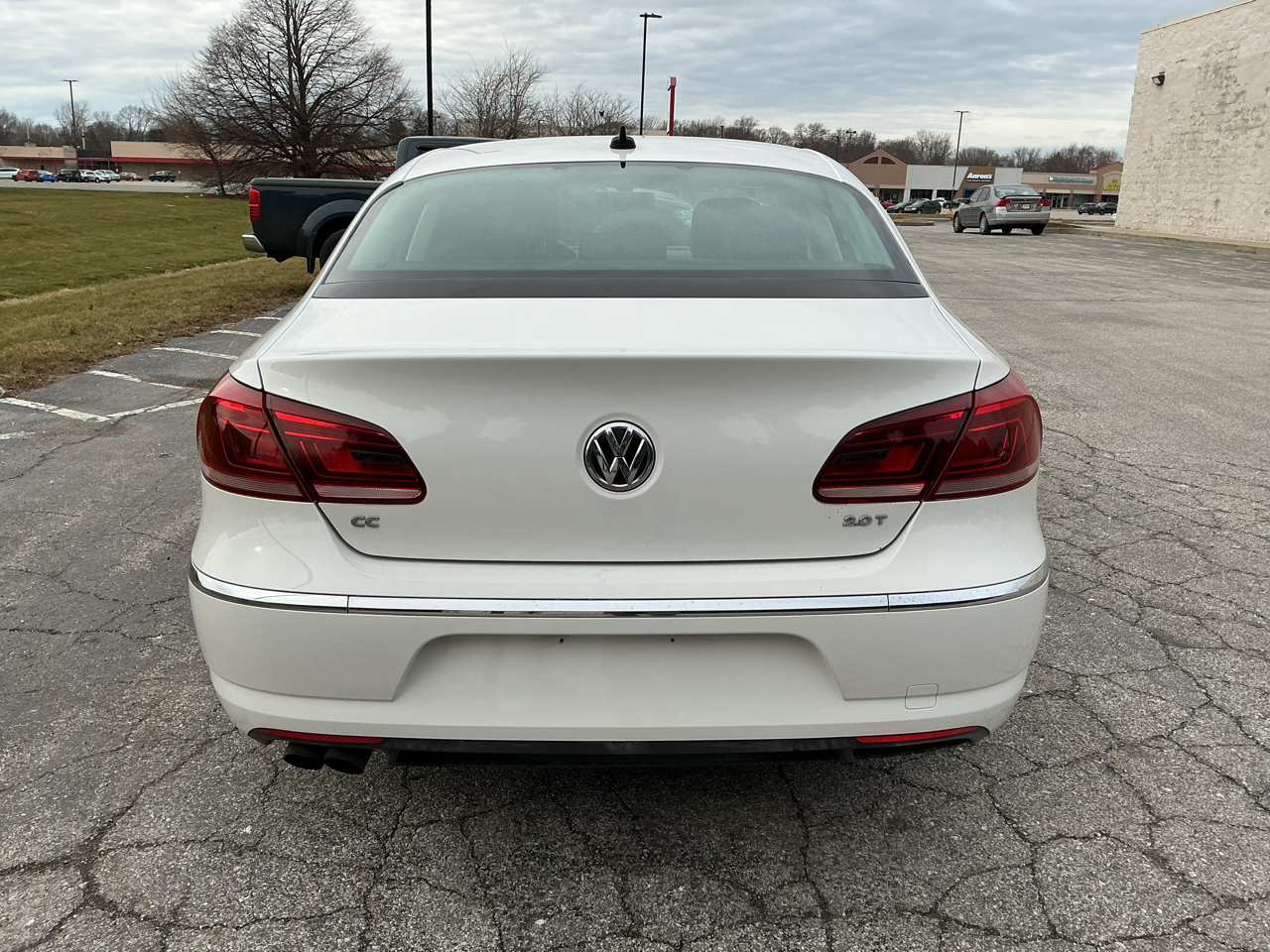 Volkswagen CC Sport w/Lighting Package 2013