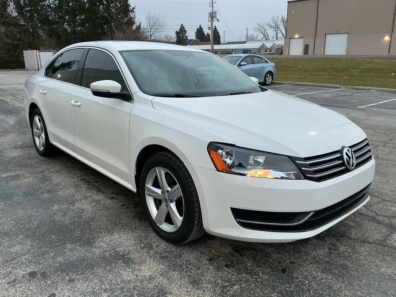 Volkswagen Passat 1.8T Wolfsburg AT 2014