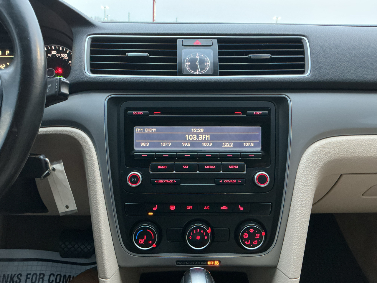 Volkswagen Passat 1.8T Wolfsburg AT 2014