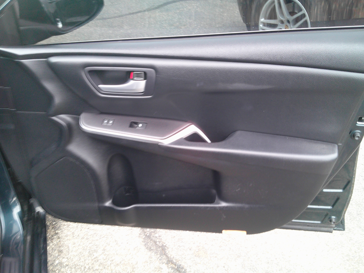 Toyota Camry SE 2015