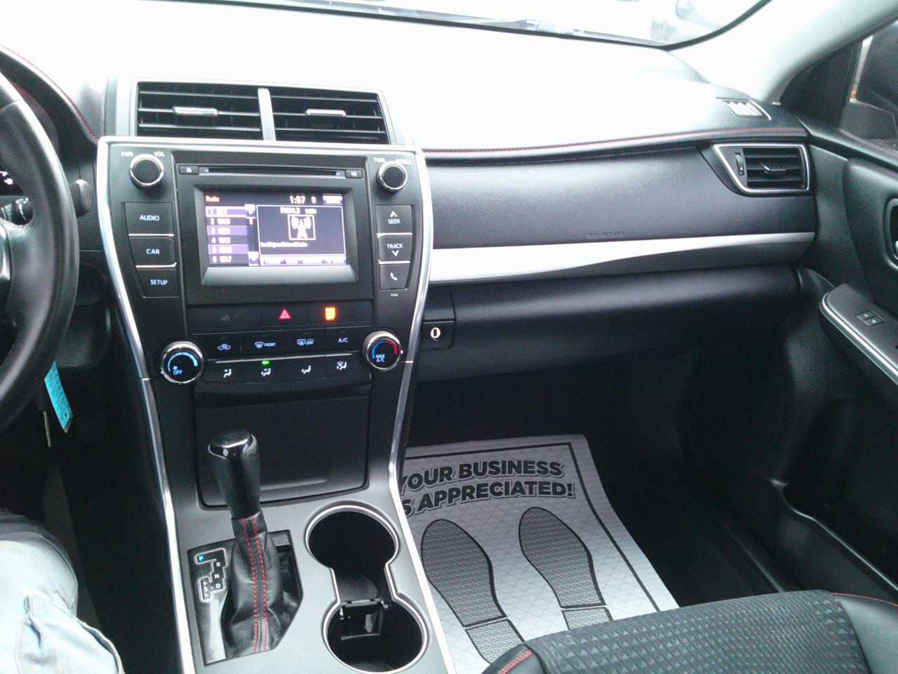 Toyota Camry SE 2015