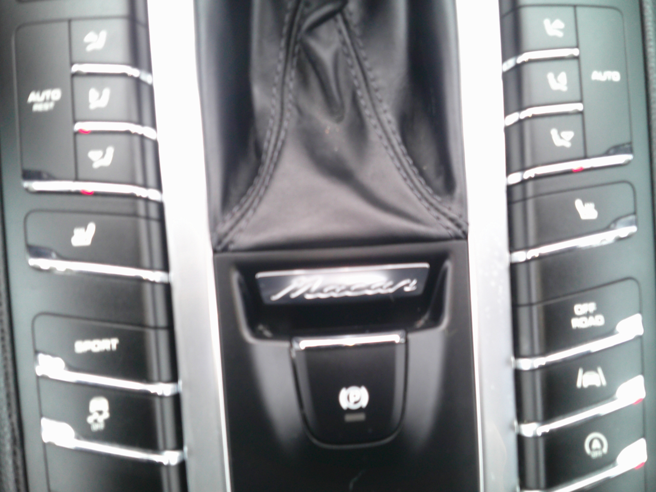 Porsche Macan GTS 2017