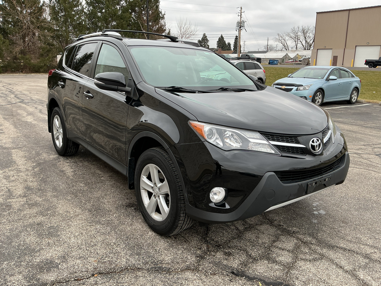 Toyota RAV4 XLE AWD 2013