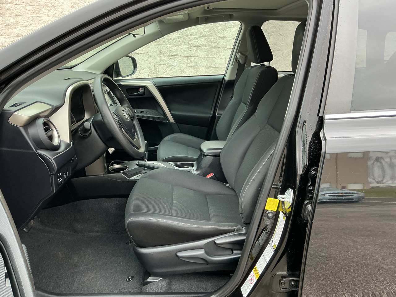 Toyota RAV4 XLE AWD 2013