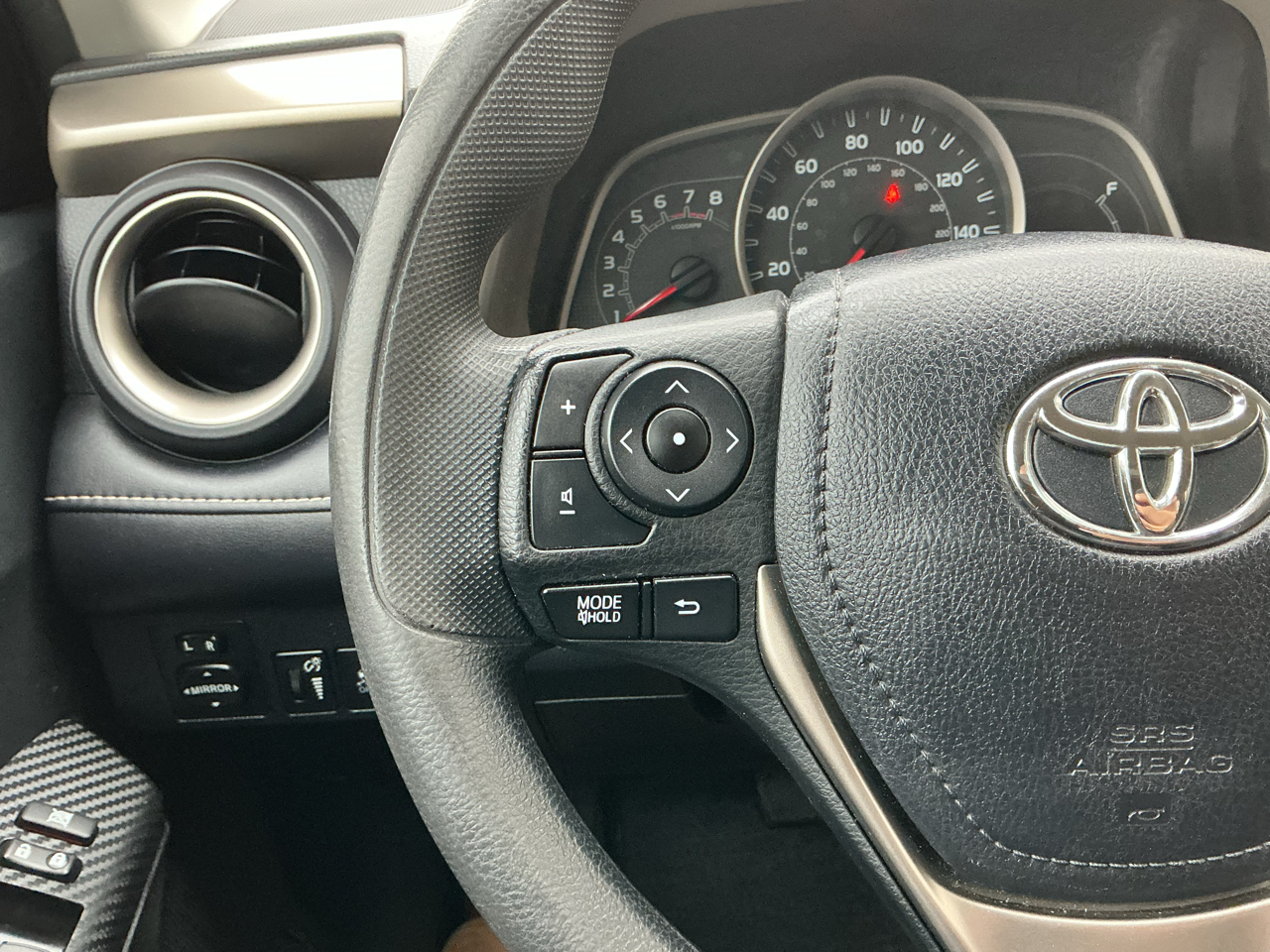 Toyota RAV4 XLE AWD 2013