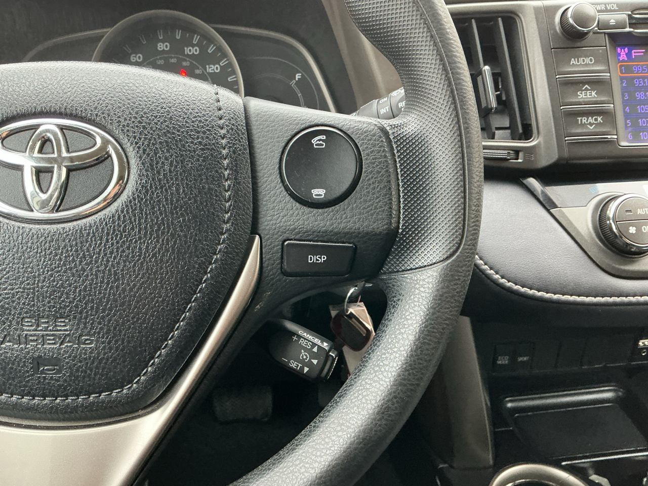 Toyota RAV4 XLE AWD 2013