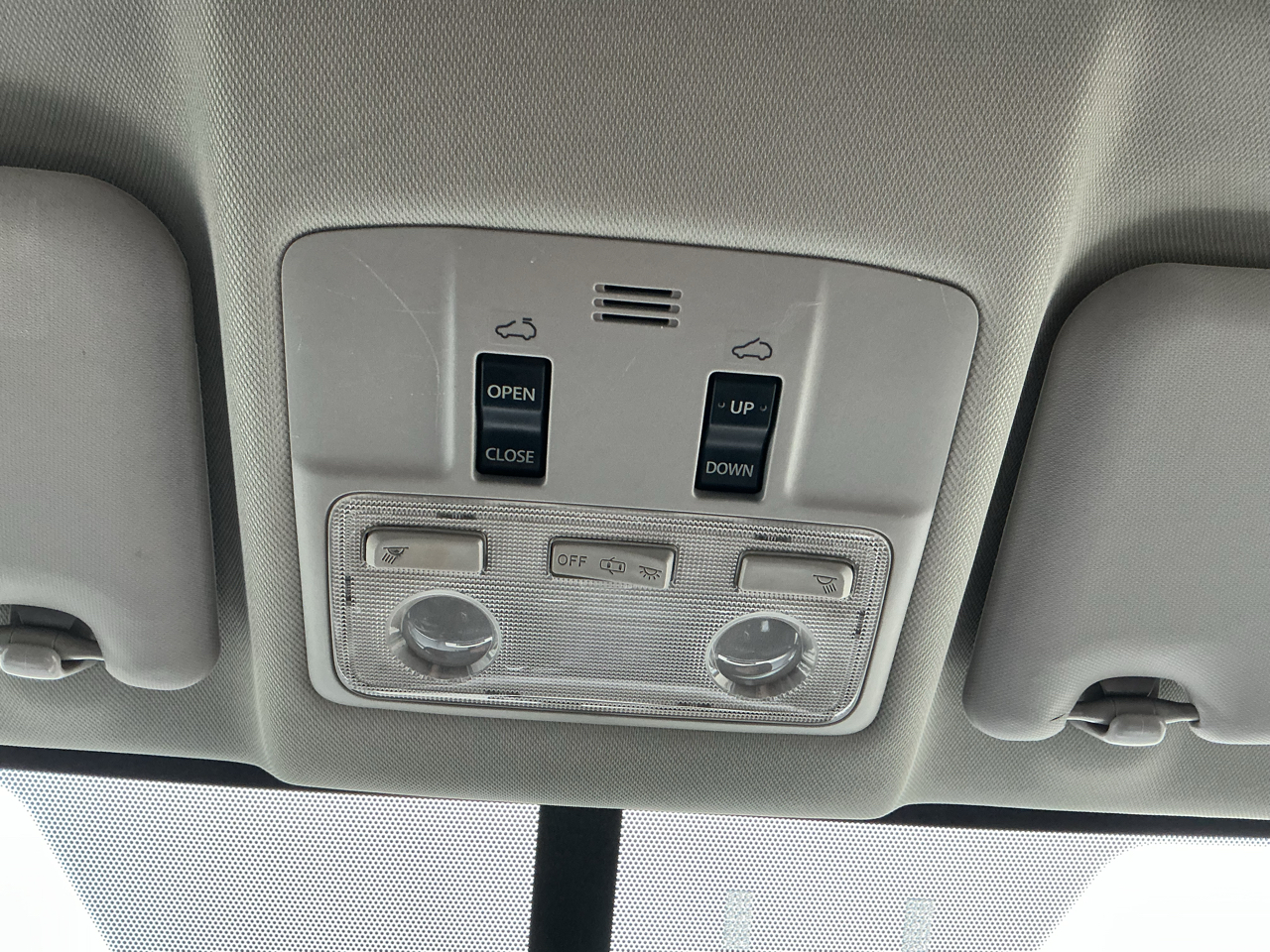 Toyota RAV4 XLE AWD 2013