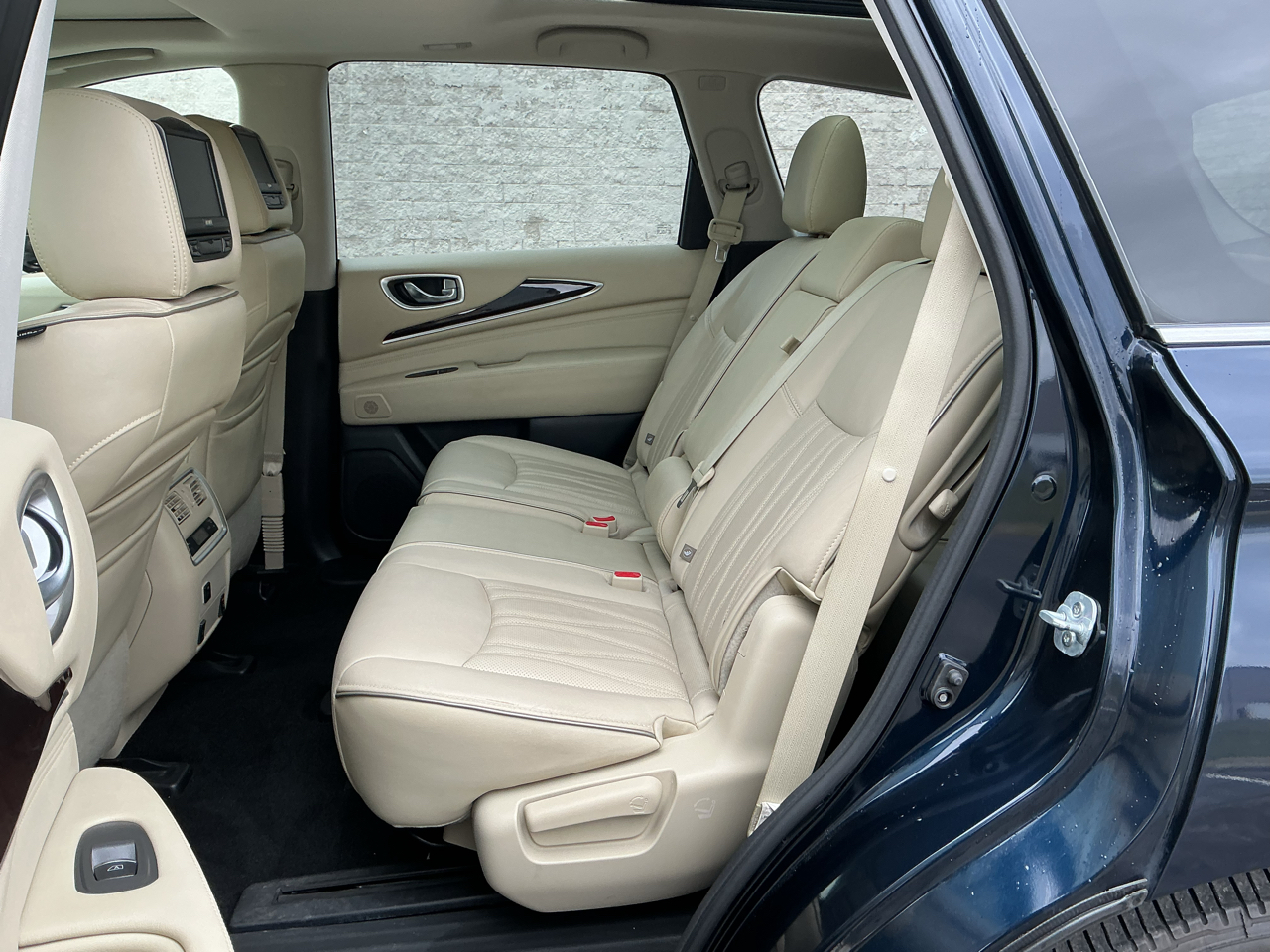 Infiniti QX60 Base AWD 2016