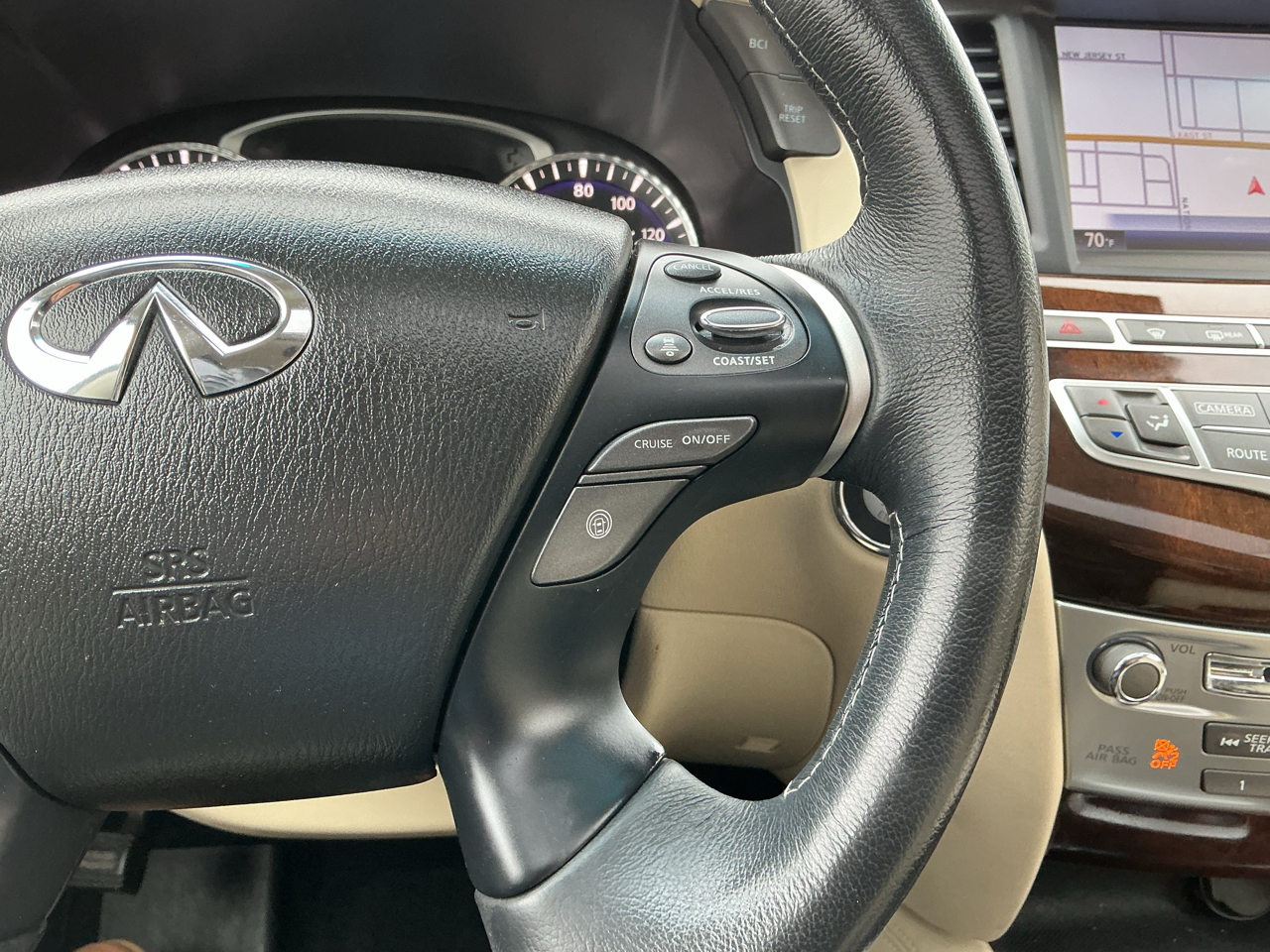 Infiniti QX60 Base AWD 2016