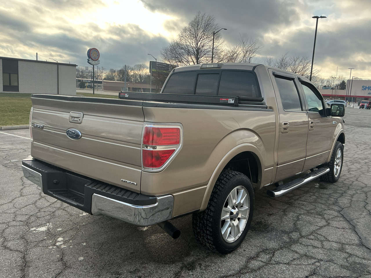 Ford F-150 XLT SuperCrew 6.5-ft. Bed 4WD 2012